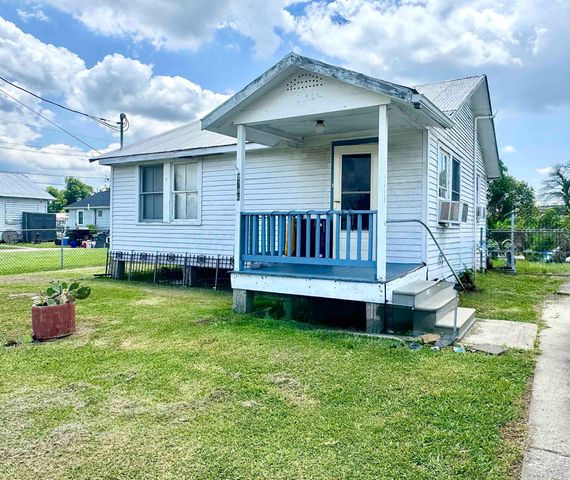 1206 Katherine St, Houma, LA 70363