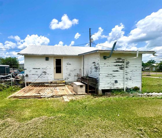 1206 Katherine St, Houma, LA 70363