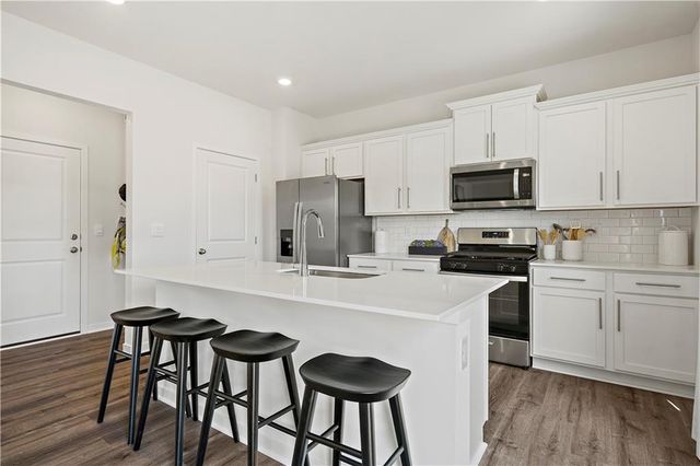 21048 W 217th Court, Spring Hill, KS 66083