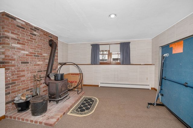 287 Fox Ave, Dracut, MA 01826