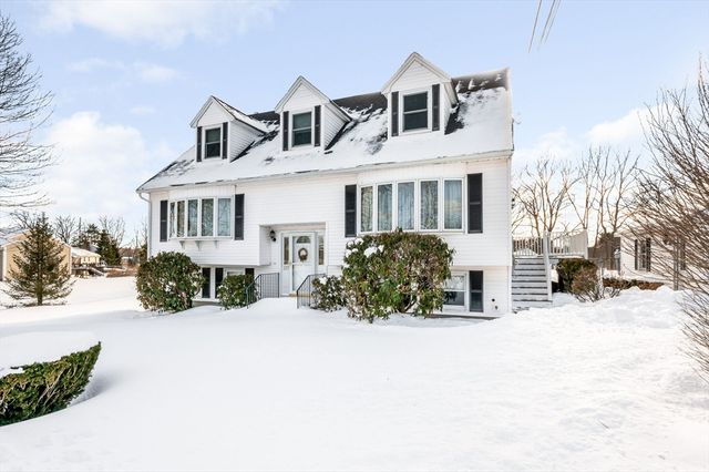 287 Fox Ave, Dracut, MA 01826