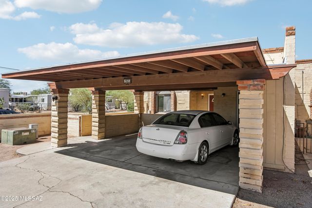 5090 S Mira Loma Drive, Tucson, AZ 85706