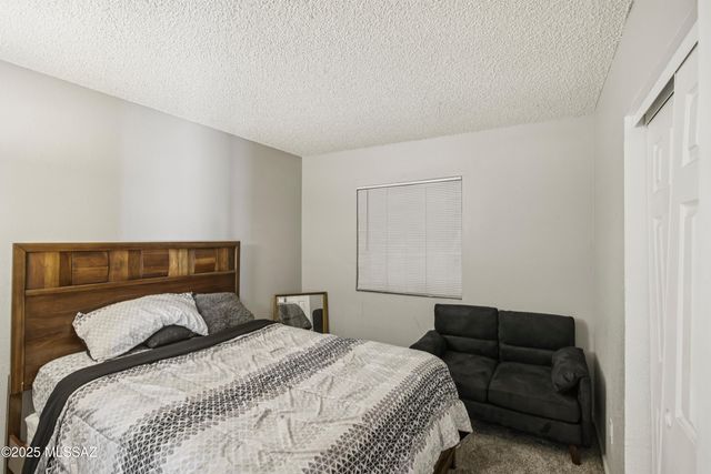 5090 S Mira Loma Drive, Tucson, AZ 85706