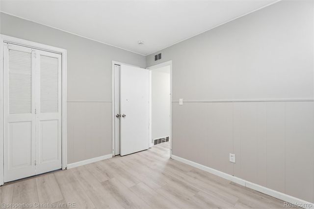 14921 Myola Avenue, Warren, MI 48089