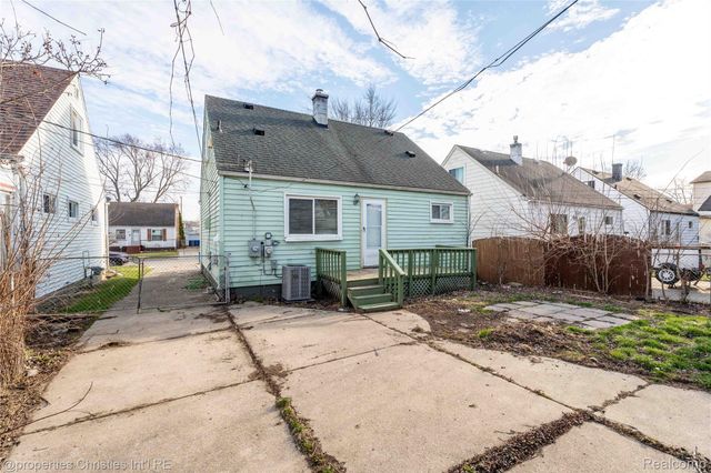 14921 Myola Avenue, Warren, MI 48089