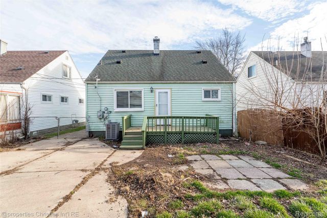 14921 Myola Avenue, Warren, MI 48089