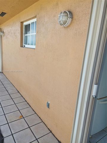 2403 W 76th Street 203, Hialeah, FL 33016