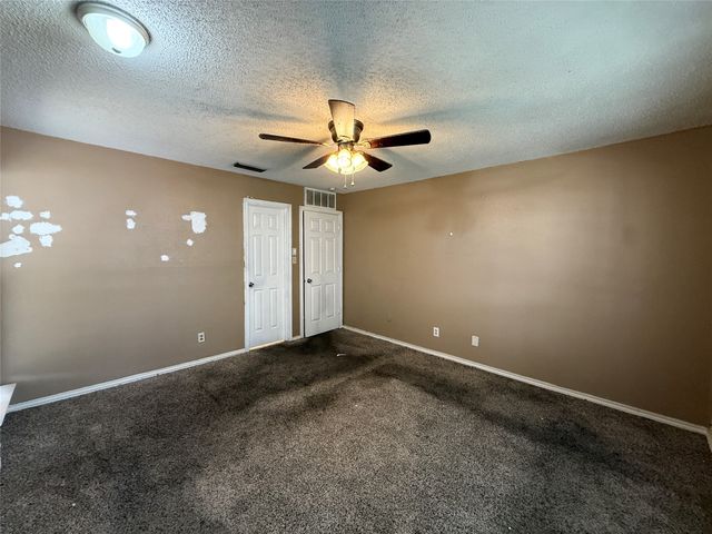 8837 Saint Thomas Circle, Dallas, TX 75228