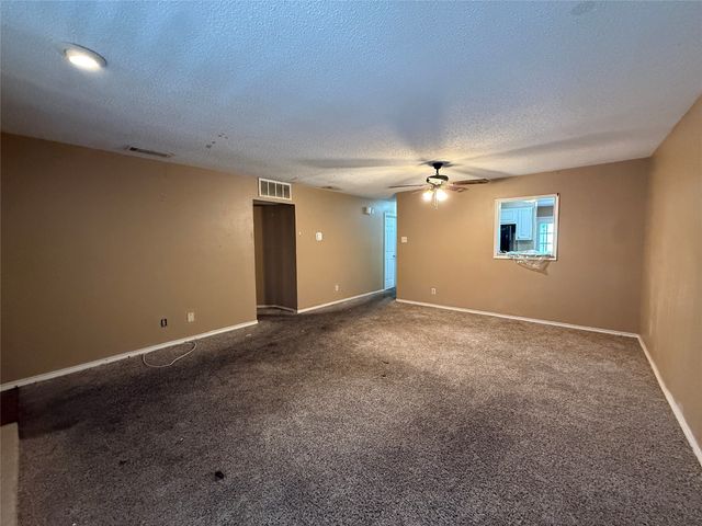 8837 Saint Thomas Circle, Dallas, TX 75228