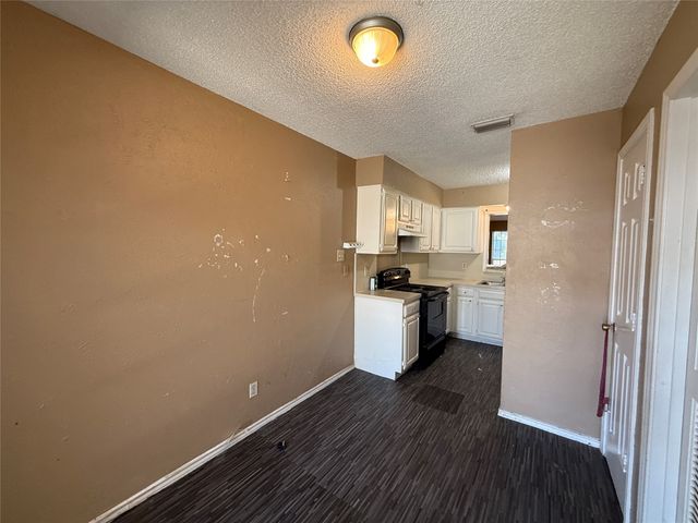 8837 Saint Thomas Circle, Dallas, TX 75228