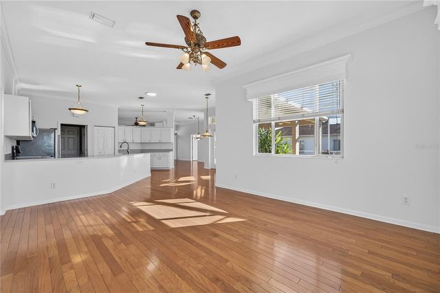 5695 NW 25TH LOOP, Ocala, FL 34482