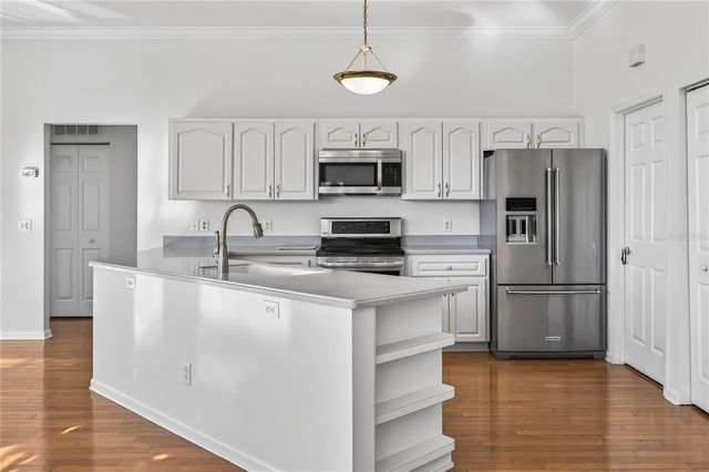 5695 NW 25TH LOOP, Ocala, FL 34482