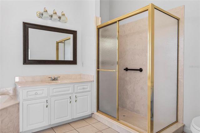 5695 NW 25TH LOOP, Ocala, FL 34482