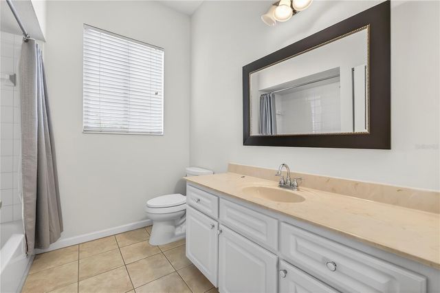 5695 NW 25TH LOOP, Ocala, FL 34482