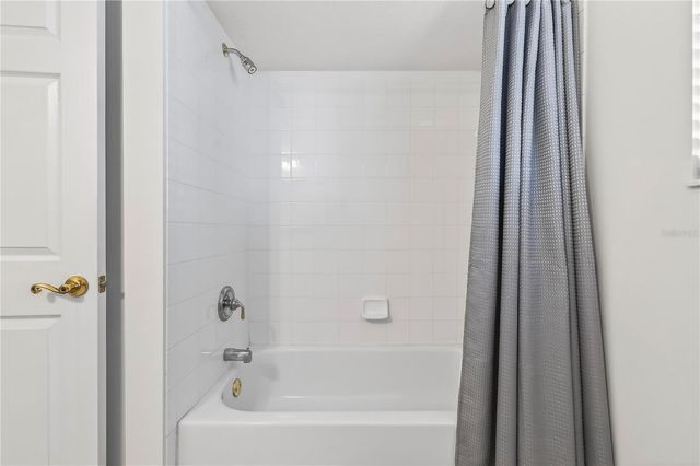 5695 NW 25TH LOOP, Ocala, FL 34482