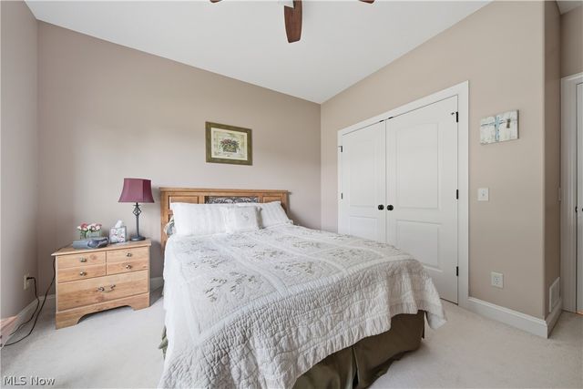 1070 Wedgefield Court NE, North Canton, OH 44720