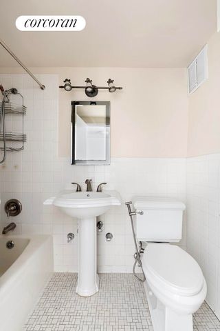 330 E 49th St Apt 10G, New York City, NY 10017