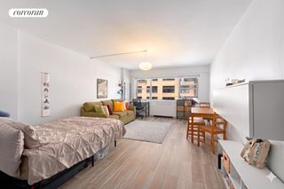 330 E 49th St Apt 10G, New York City, NY 10017