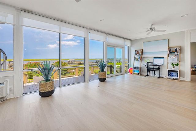 104 Talahi Island Lane, Brunswick, GA 31520