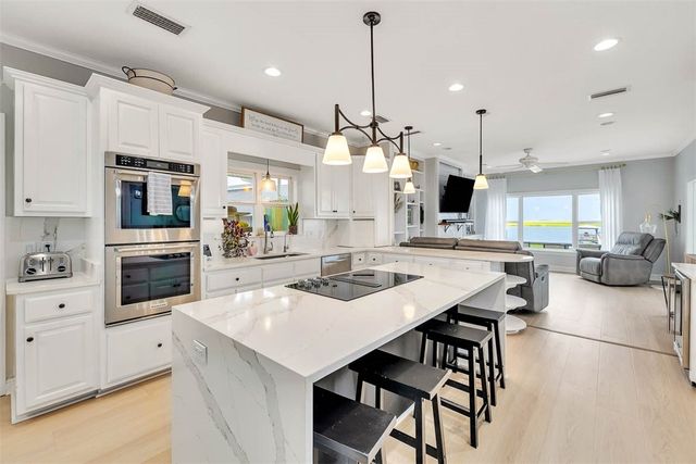 104 Talahi Island Lane, Brunswick, GA 31520