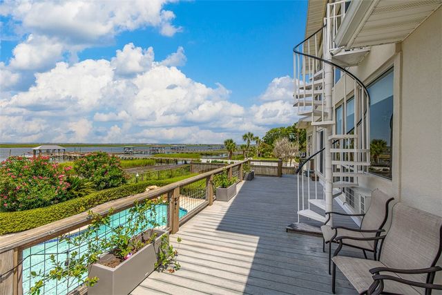 104 Talahi Island Lane, Brunswick, GA 31520