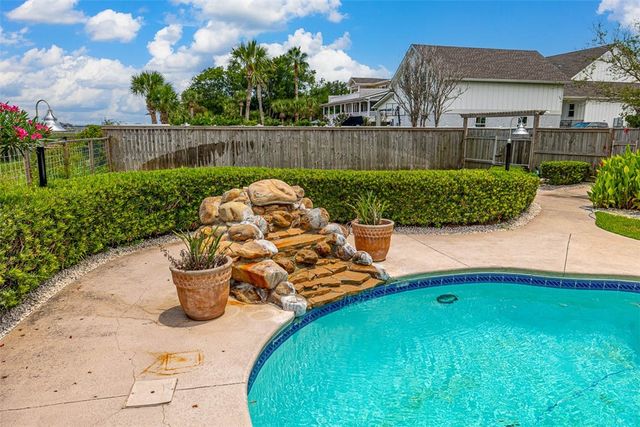 104 Talahi Island Lane, Brunswick, GA 31520