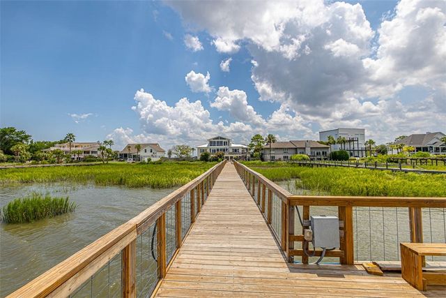 104 Talahi Island Lane, Brunswick, GA 31520