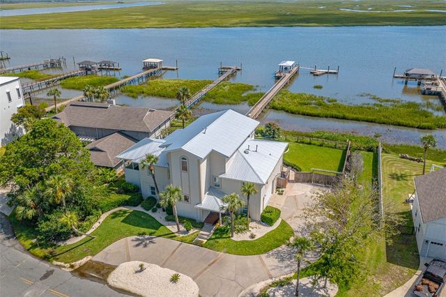 104 Talahi Island Lane, Brunswick, GA 31520