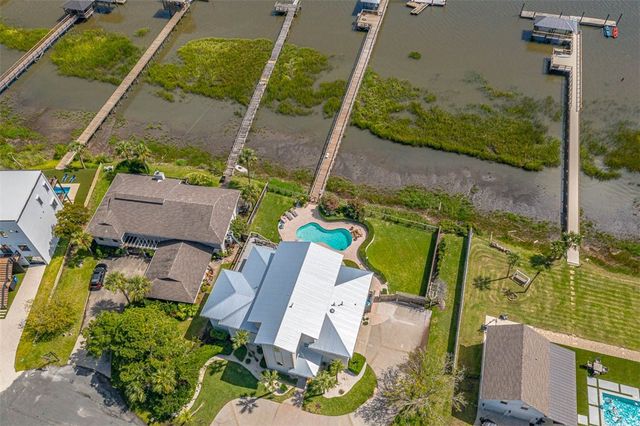 104 Talahi Island Lane, Brunswick, GA 31520