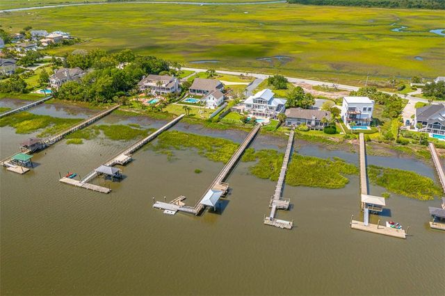 104 Talahi Island Lane, Brunswick, GA 31520