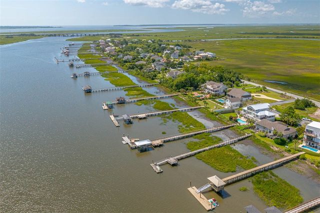 104 Talahi Island Lane, Brunswick, GA 31520