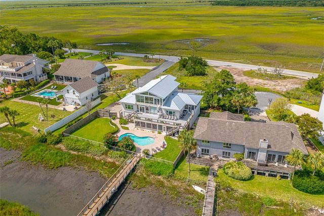 104 Talahi Island Lane, Brunswick, GA 31520