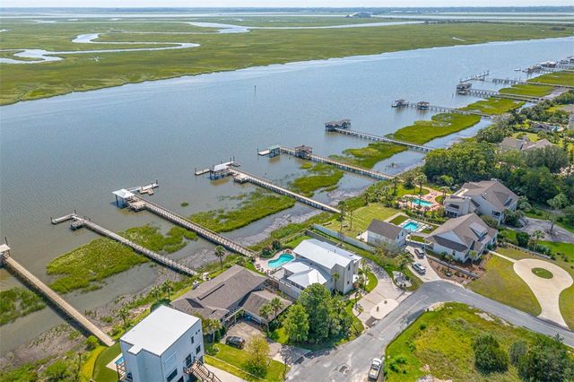 104 Talahi Island Lane, Brunswick, GA 31520