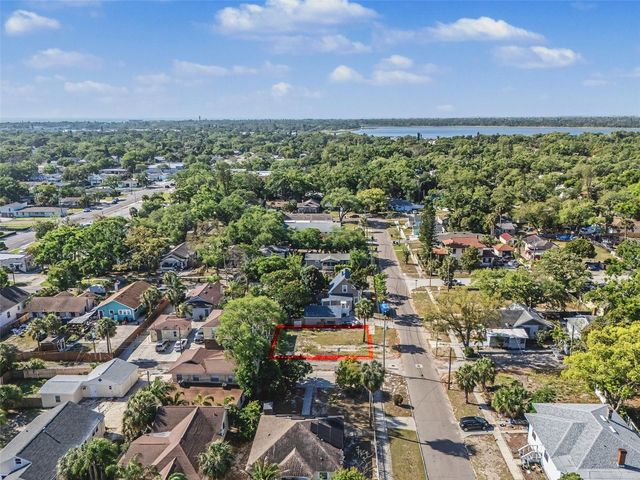 1816 10TH STREET S, St Petersburg, FL 33705