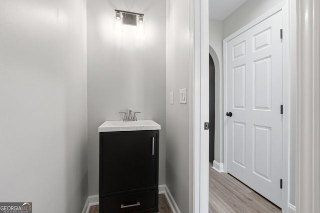 620 Allens Landing Drive, Lawrenceville, GA 30045