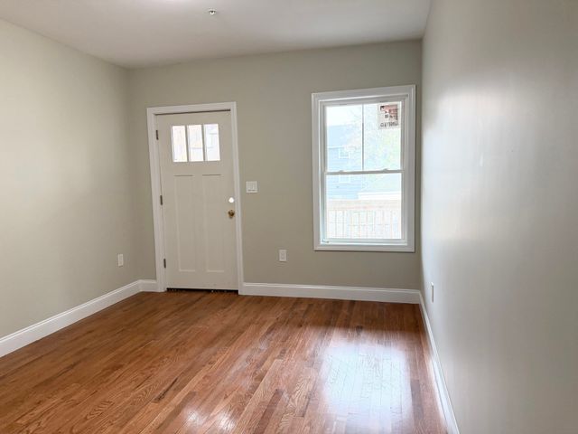 32 Broadway 3, Beverly, MA 01915