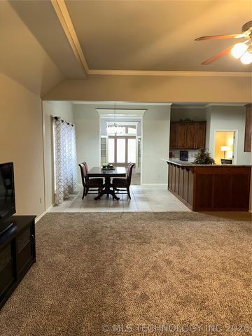 11906 E 99th Street North, Owasso, OK 74055