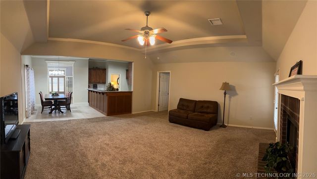 11906 E 99th Street North, Owasso, OK 74055