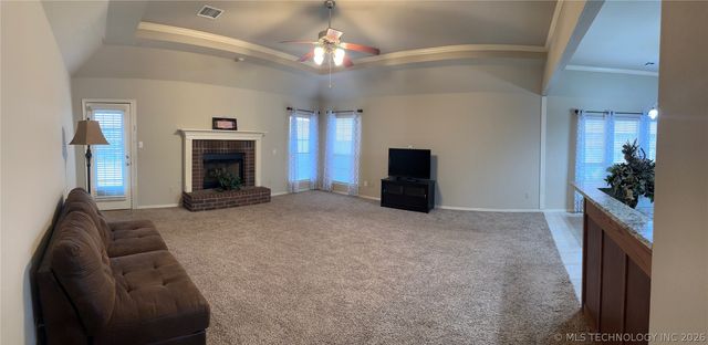 11906 E 99th Street North, Owasso, OK 74055