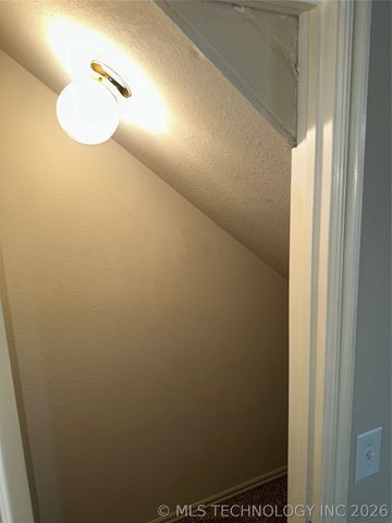 11906 E 99th Street North, Owasso, OK 74055