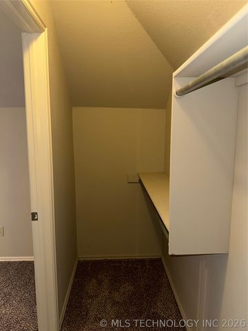 11906 E 99th Street North, Owasso, OK 74055