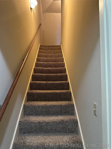 11906 E 99th Street North, Owasso, OK 74055