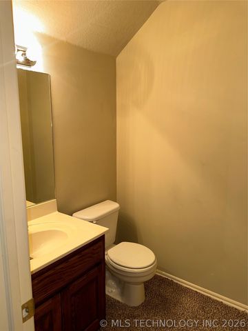 11906 E 99th Street North, Owasso, OK 74055