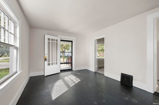 1206 N Anthony Boulevard, Fort Wayne, IN 46805