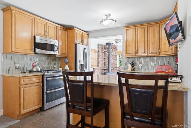 1208 Union Avenue, Newburgh, NY 12550
