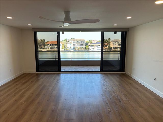 6260 KIPPS COLONY COURT 203, Gulfport, FL 33707