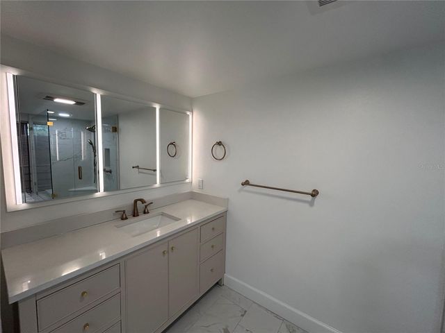 6260 KIPPS COLONY COURT 203, Gulfport, FL 33707