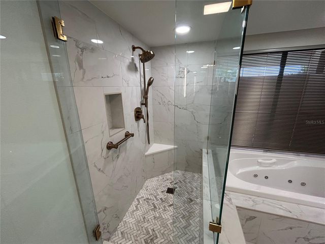 6260 KIPPS COLONY COURT 203, Gulfport, FL 33707