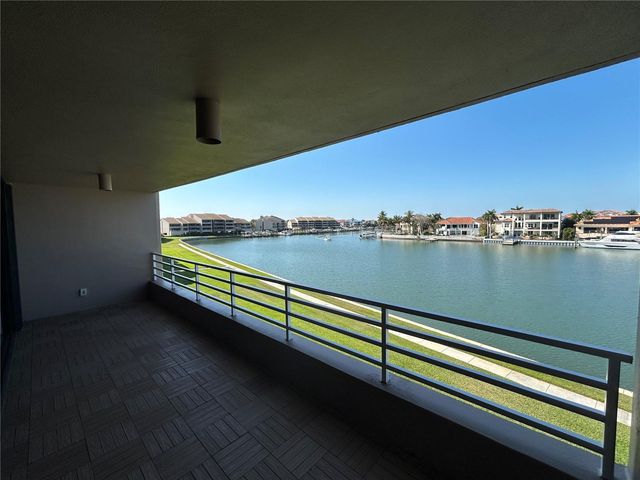 6260 KIPPS COLONY COURT 203, Gulfport, FL 33707