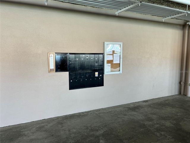 6260 KIPPS COLONY COURT 203, Gulfport, FL 33707